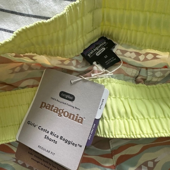 Kids Patagonia Board Shorts - Picture 3 of 3